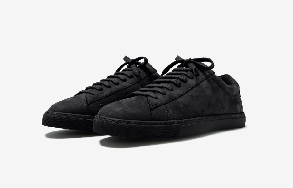 Oliver Cabell Low1 Nabuk Nero