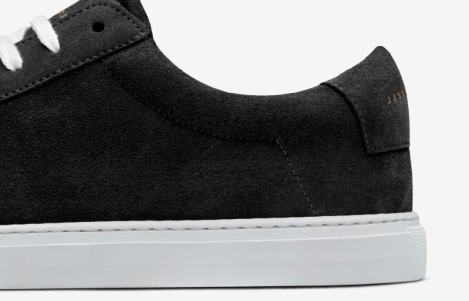 Oliver Cabell Low1 Nero Cerato