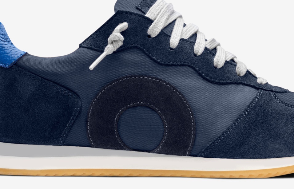 Oliver Cabell Runner Marine